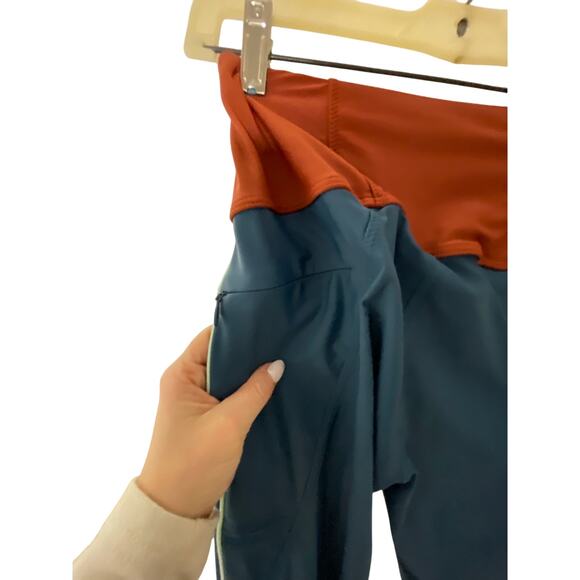 Prana Colorblock Outdoorsy Gorpcore Utility Hiking Sculpt Colorblock Leggings - Picture 6 of 6